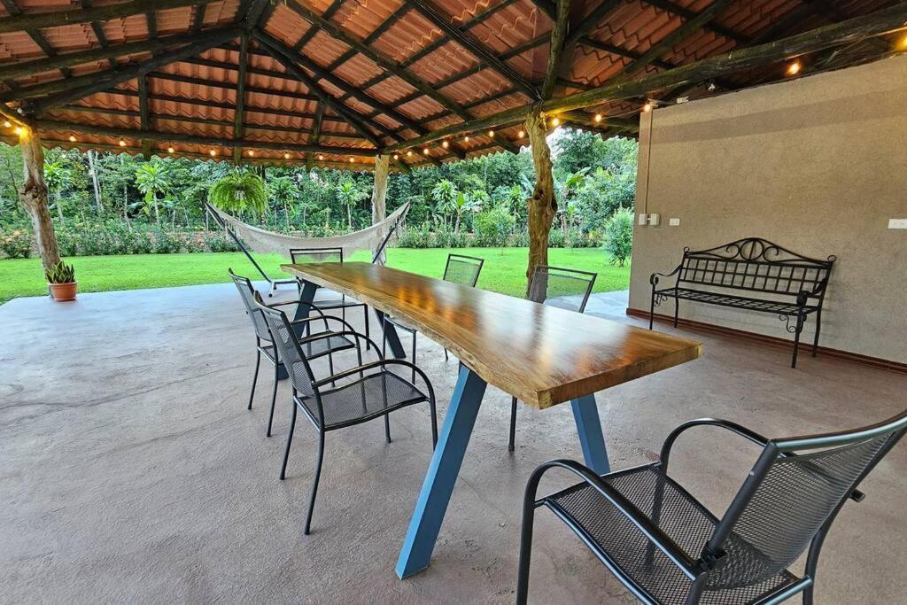 Casa Roble Fortuna La Fortuna Zewnętrze zdjęcie