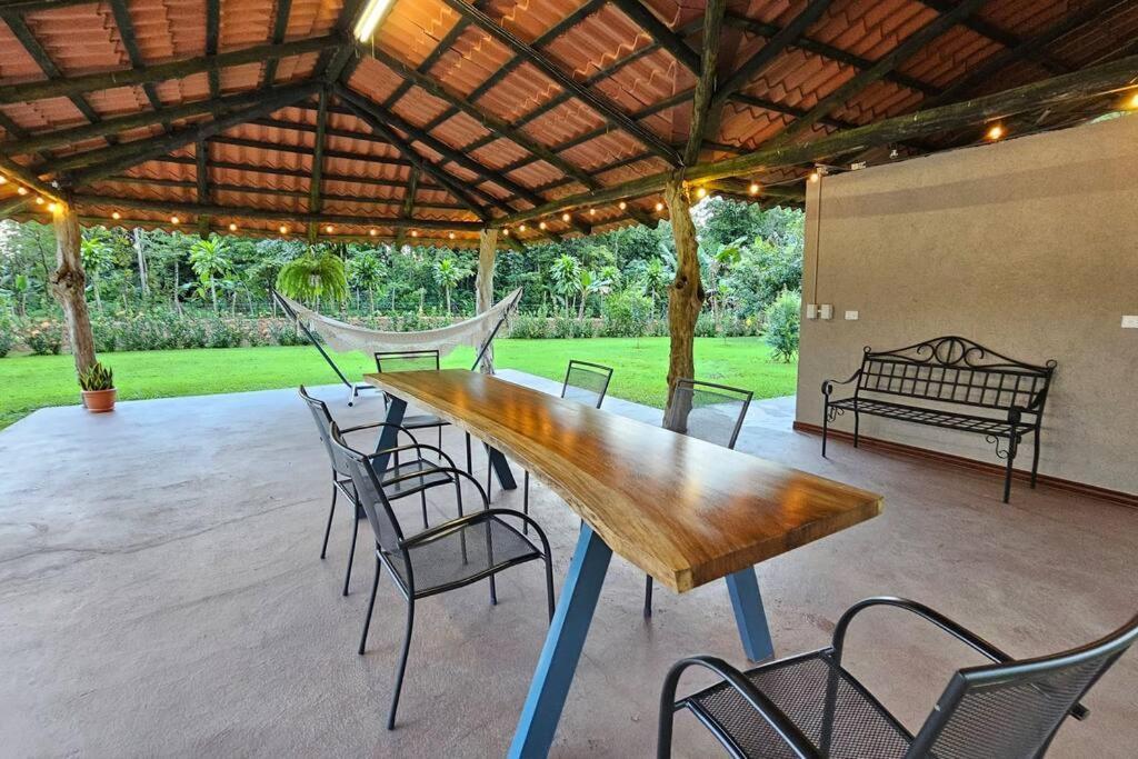Casa Roble Fortuna La Fortuna Zewnętrze zdjęcie