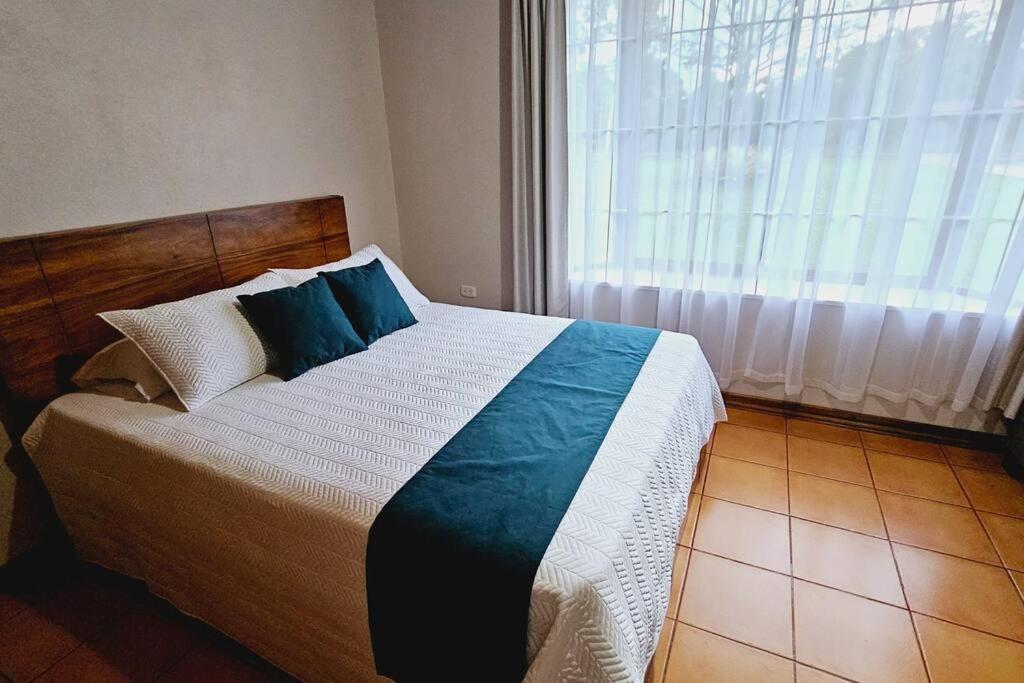 Casa Roble Fortuna La Fortuna Zewnętrze zdjęcie